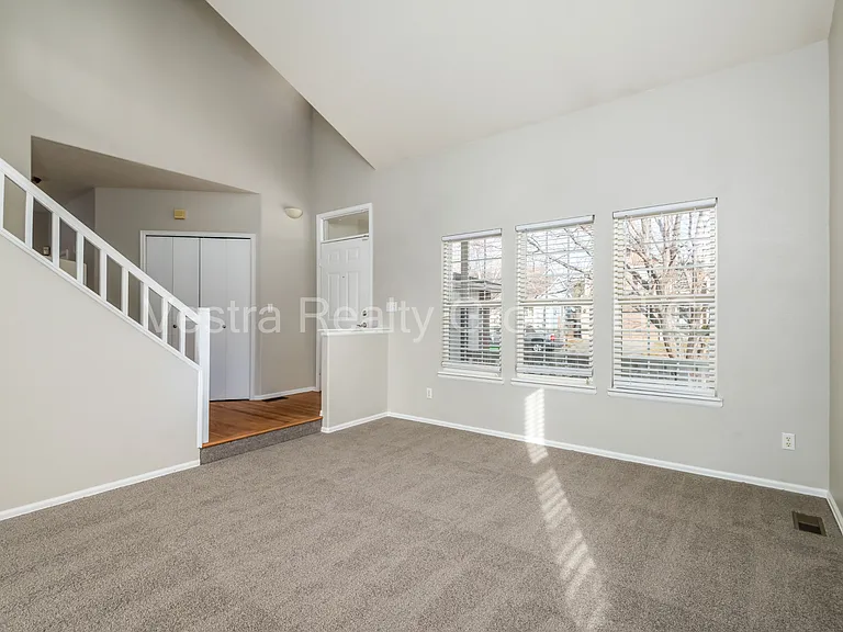 5193 S Liverpool Way — Photo 5