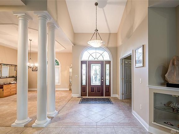 3rd image of 10776 Falls Creek Ln