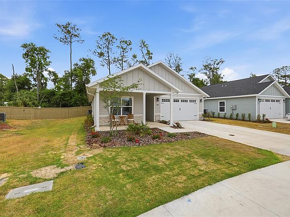 5th image of 6742 SW 10th Ln