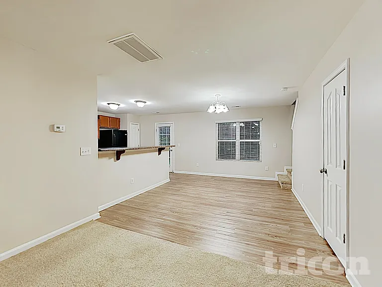 4740 Brewer Dr — Photo 7