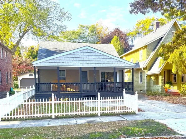 408 Shenley Dr, Erie, PA 16505