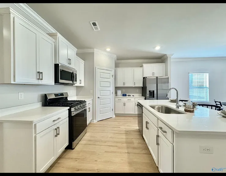 204 Cobbdale Park Dr — Photo 7