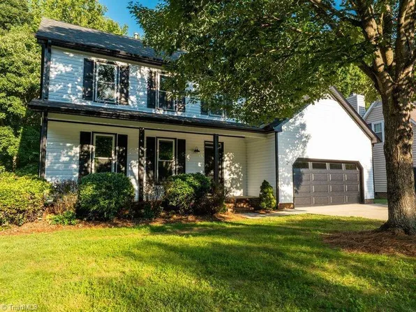 5286 Beechmont Dr, Greensboro, NC 27410