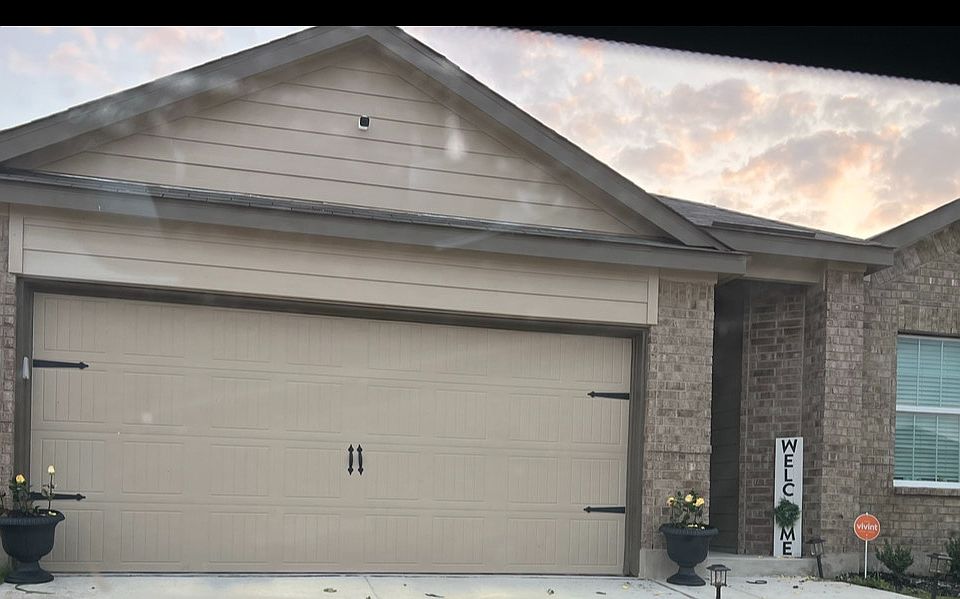 1st image of 10619 Borlaug St