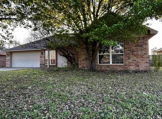26 Blair Dr, Vilonia, AR 72173