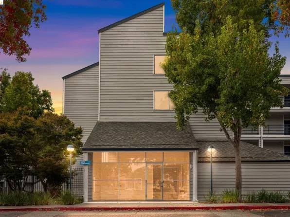 1207 Melville Sq APT 212, Richmond, CA 94804