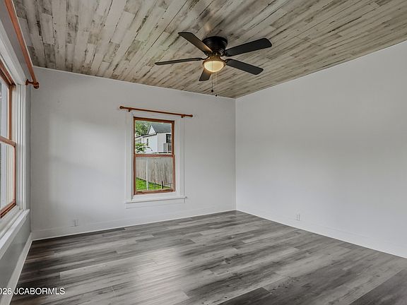 2nd image of 1125 Reams Rd