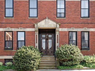 72 Walnut St APT 1, Brookline, MA, 02445
