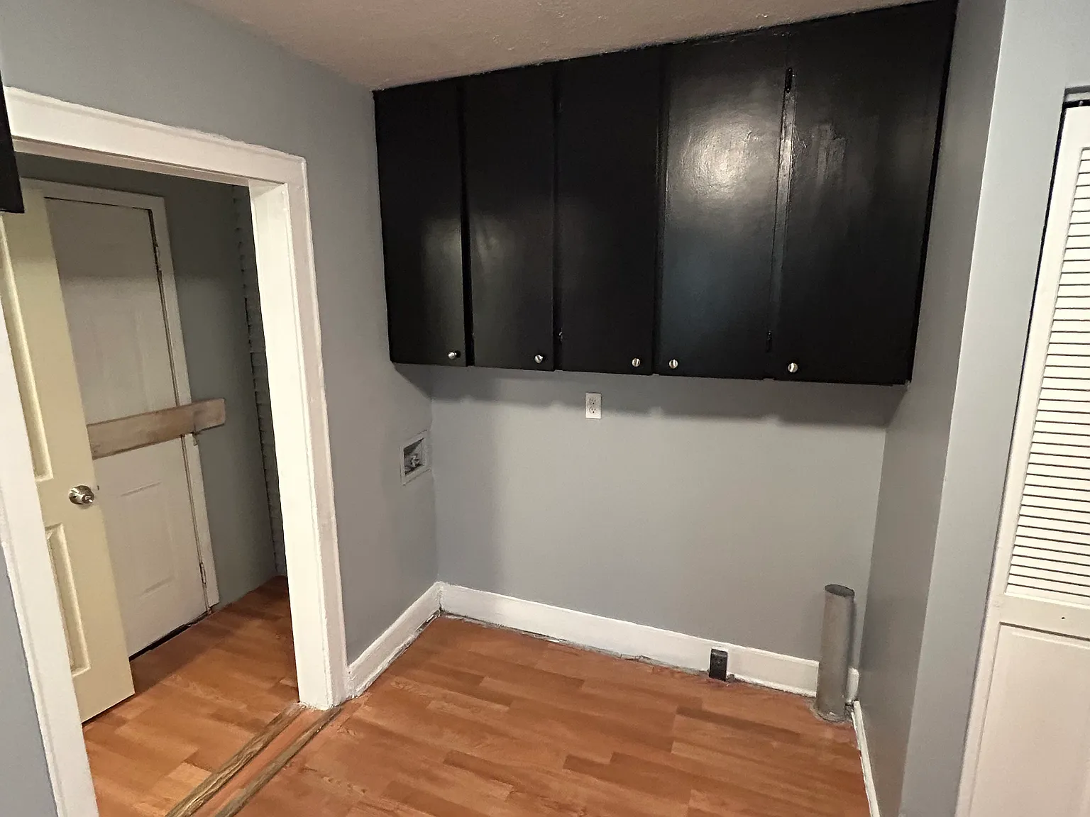 3 bed, 1028 sqft, $1,325 — Photo 2