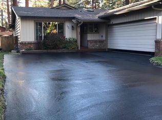 186 Cottonwood Dr, Stateline, NV 89449