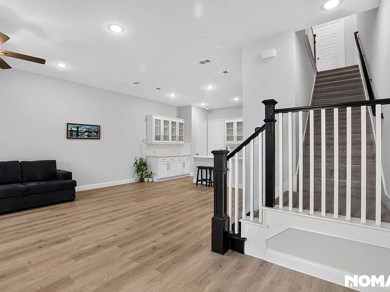 12990 Ojha St — Photo 10