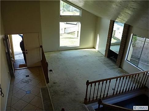 3rd image of 8592 Fairmont Cir