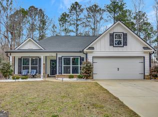 240 Avalee Dr, Brooks, GA 30205