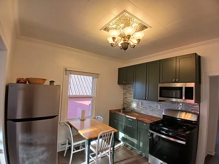 402 S Chestnut St #402 — Photo 6