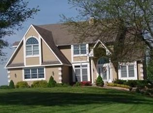 21940 Lackman Rd, Spring Hill, KS 66083