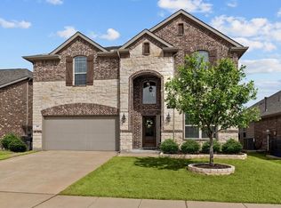 910 Blackhawk Dr, Princeton, TX 75407
