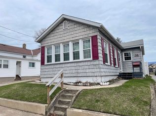 718 W 3rd St, Erie, PA