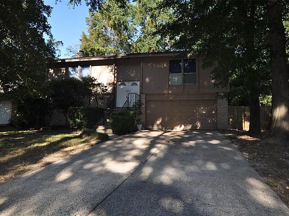 2nd image of 3115 Village Woods Dr