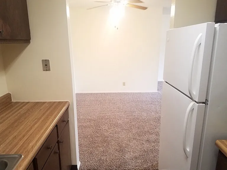 Kimberly Club Apartments — Photo 116