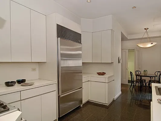 Sold by Sotheby's International Realty | media 8