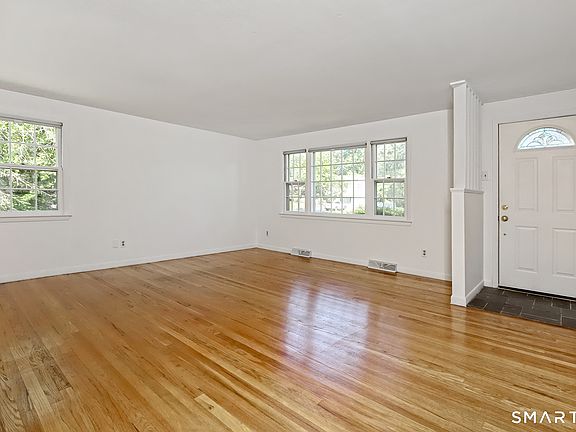 5th image of 850 Choate Avenue
