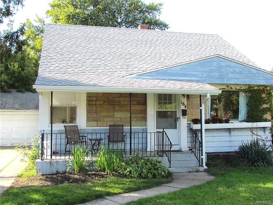 1st image of 164 Fairbanks Ave