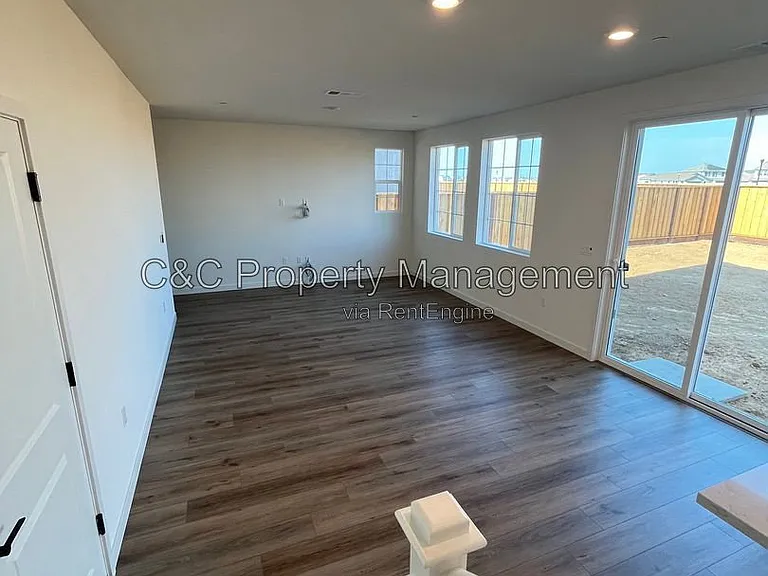 10278 W Solvita Way — Photo 3