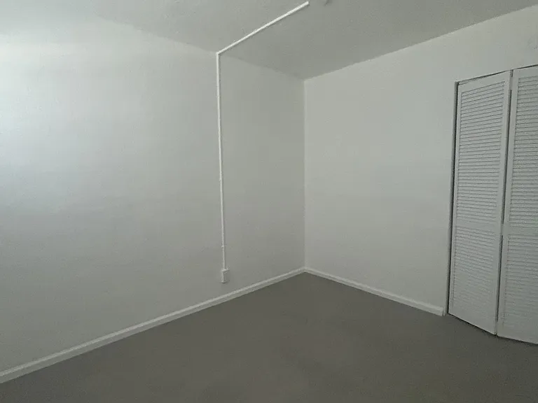 620 NW 7th Ave #39 — Photo 4