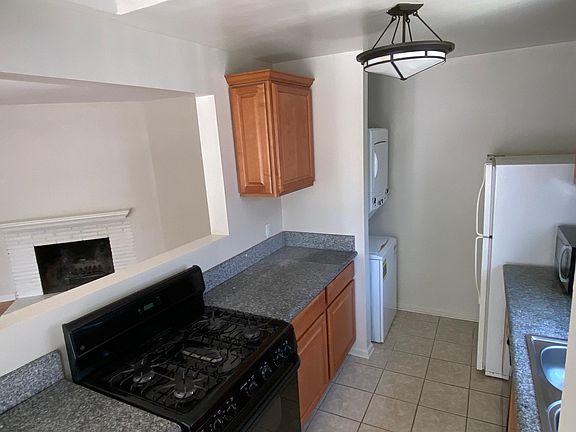 3rd image of 8813 Darby Ave APT 1