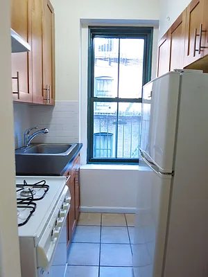 Rented by City & Suburban | media 23