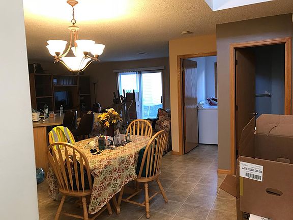 Dining & Living Rooms