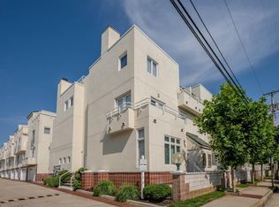 7701 Atlantic Ave APT 51A, Margate, NJ 08402