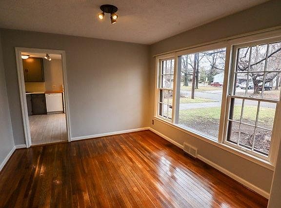 2nd image of 5162 Haverford Ave
