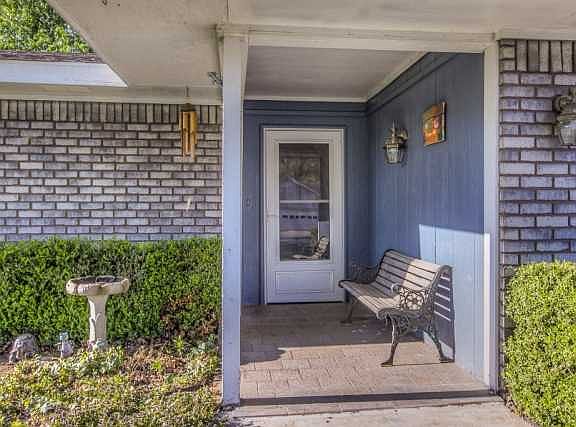 3rd image of 314 Magnolia St