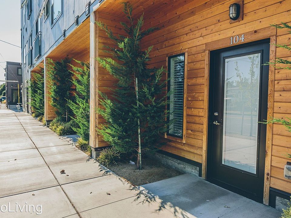 2nd image of 5625 E Burnside St APT 107