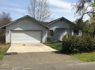 1821 Canby Rd, Redding, CA 96002
