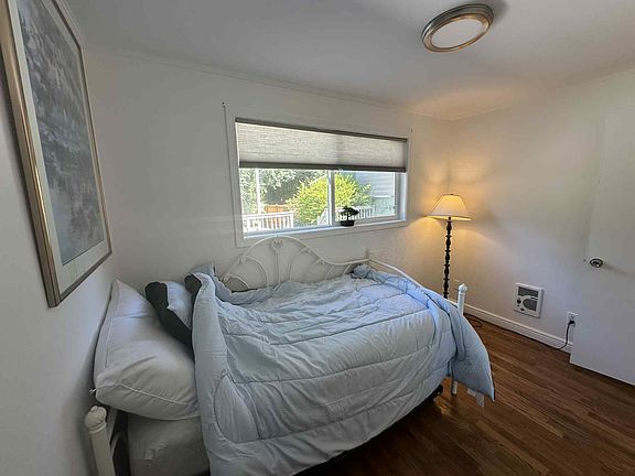 4th image of 14518 SE 42nd Pl