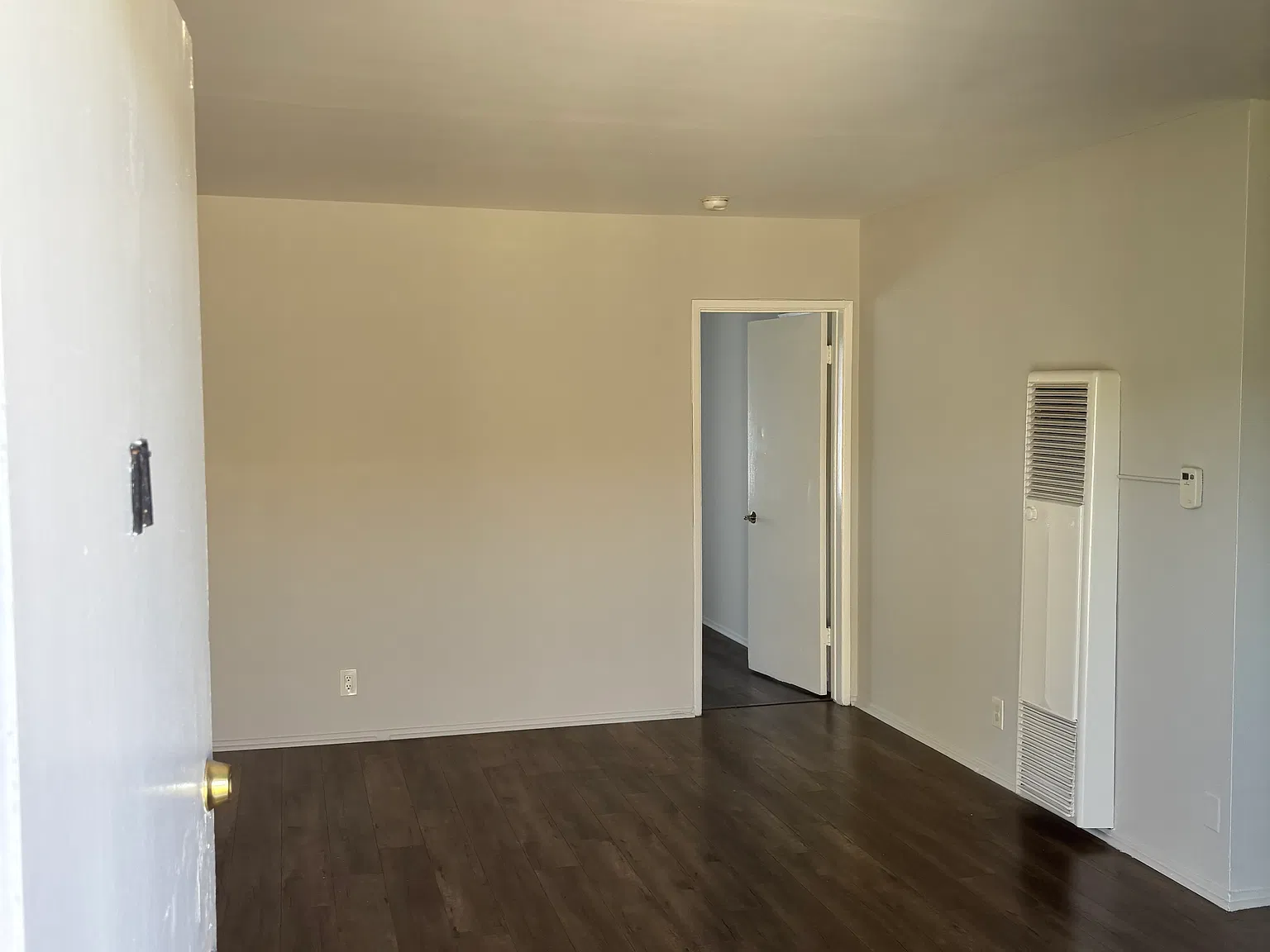 1 bed, 800 sqft, $2,050 — Photo 4