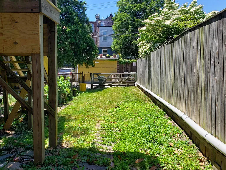 2824 Guilford Ave #1 — Photo 9