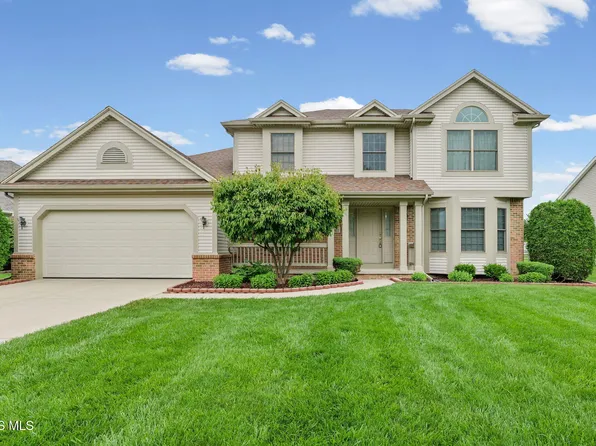 1967 Hamilton Dr, Perrysburg, OH 43551