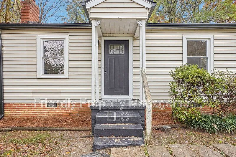 2 bed, 1.0 bath, 1020 sqft, $1,195 — Photo 3