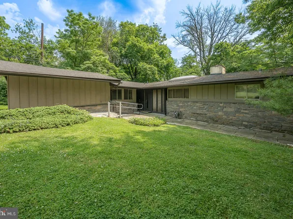 610 Fairview Rd, Penn Valley, PA 19072