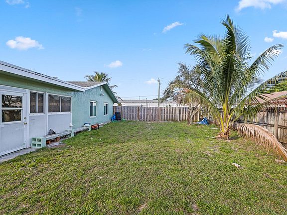 4th image of 730 NW 1st Ave