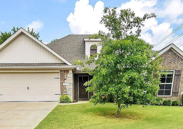 3416 W Earnhardt Dr — Photo 1