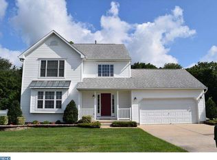 979 Honeysuckle Rd, Williamstown, NJ 08094