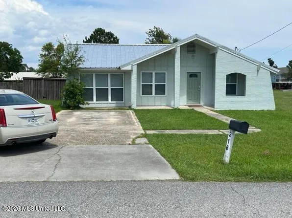 216 White Harbor Rd, Long Beach, MS 39560