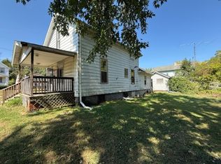 1570 Arlington Ave NW, Warren, OH