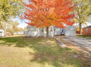 203 Olive St, Brighton, IL 62012