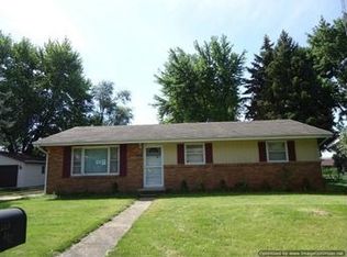 402 Phyllis Ave, Rochelle, IL 61068