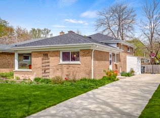 9325 Ewing Ave, Evanston, IL 60203